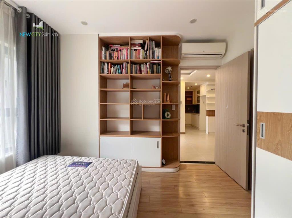 Cho thuê ch 2pn, 2wc, 61m2 tại new city thủ thiêm, tầng cao, view hồ bơi