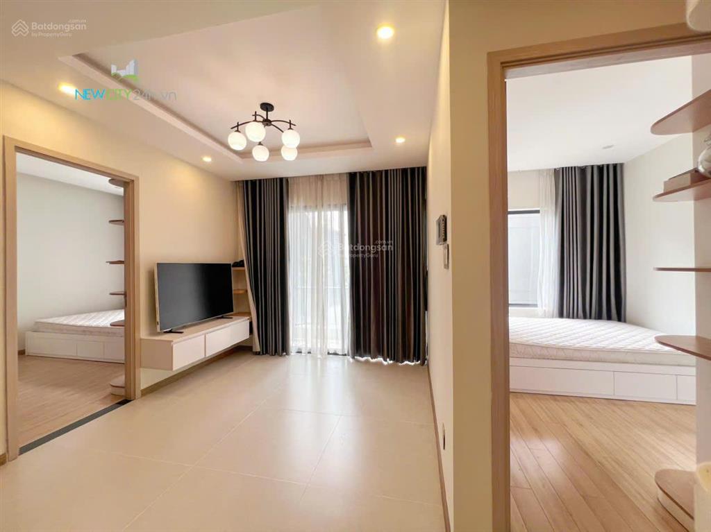 Cho thuê ch 2pn, 2wc, 61m2 tại new city thủ thiêm, tầng cao, view hồ bơi
