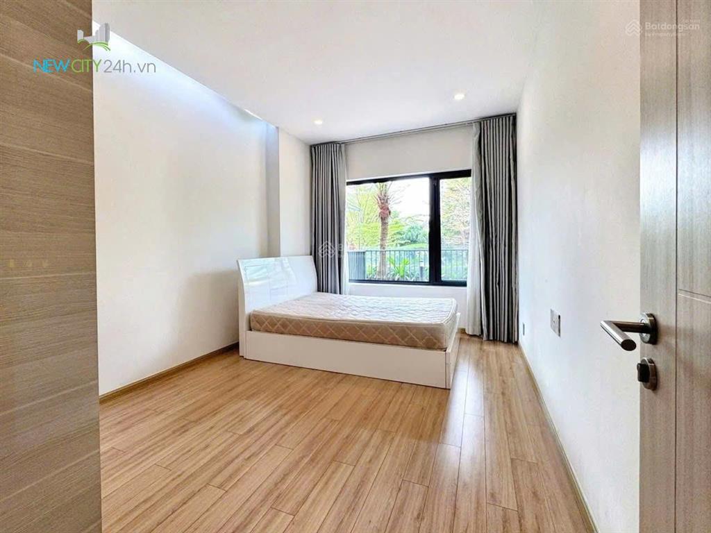 Bán cc new city thủ thiêm gfa 102m² + 35m² sân vườn kết nối công viên 5ha trước mặt