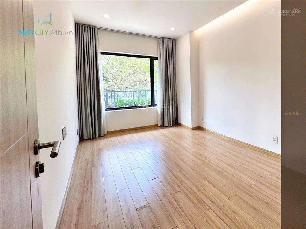 Bán cc new city thủ thiêm gfa 102m² + 35m² sân vườn kết nối công viên 5ha trước mặt