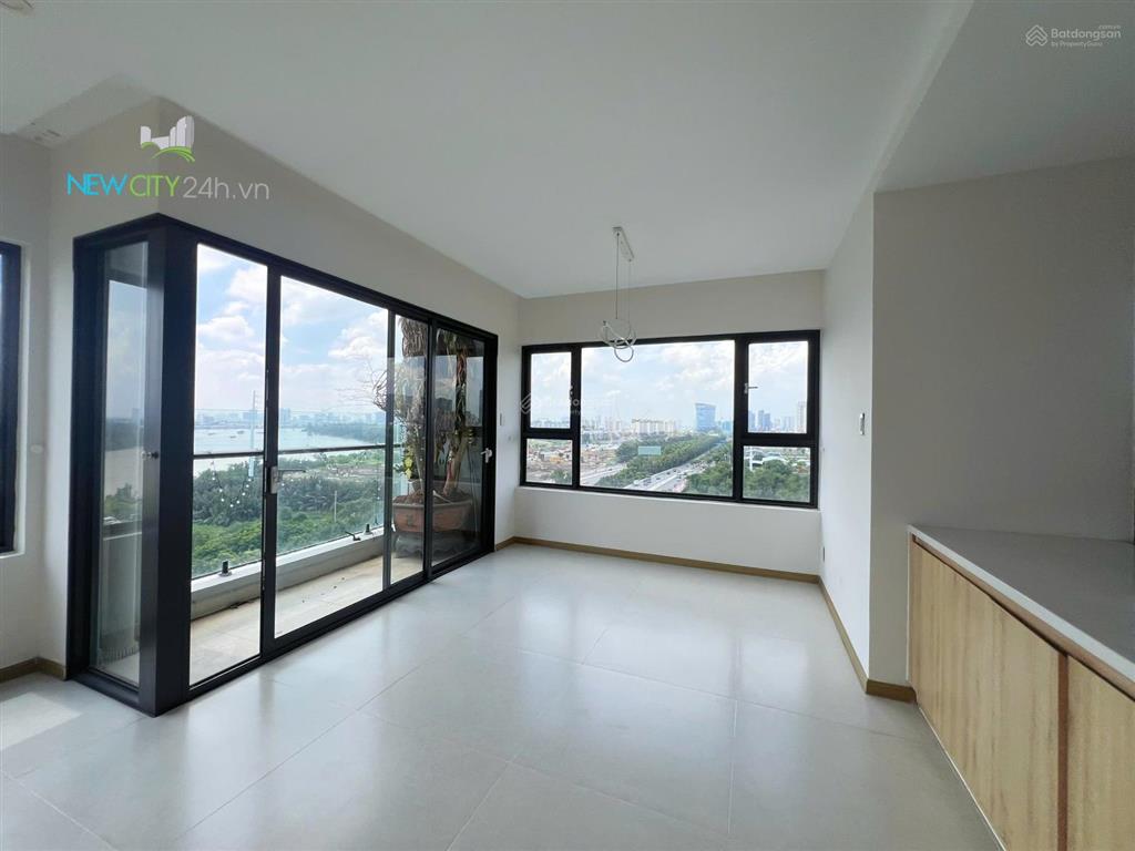 New city | cho thuê 3pn ntcb view thủ thiêm & view sông  nhà trống vào ở ngay