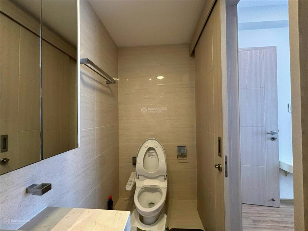 Cho thuê căn hộ new city thủ thiêm, 61m2, 2pn, 2wc tầng trung, nhà trống