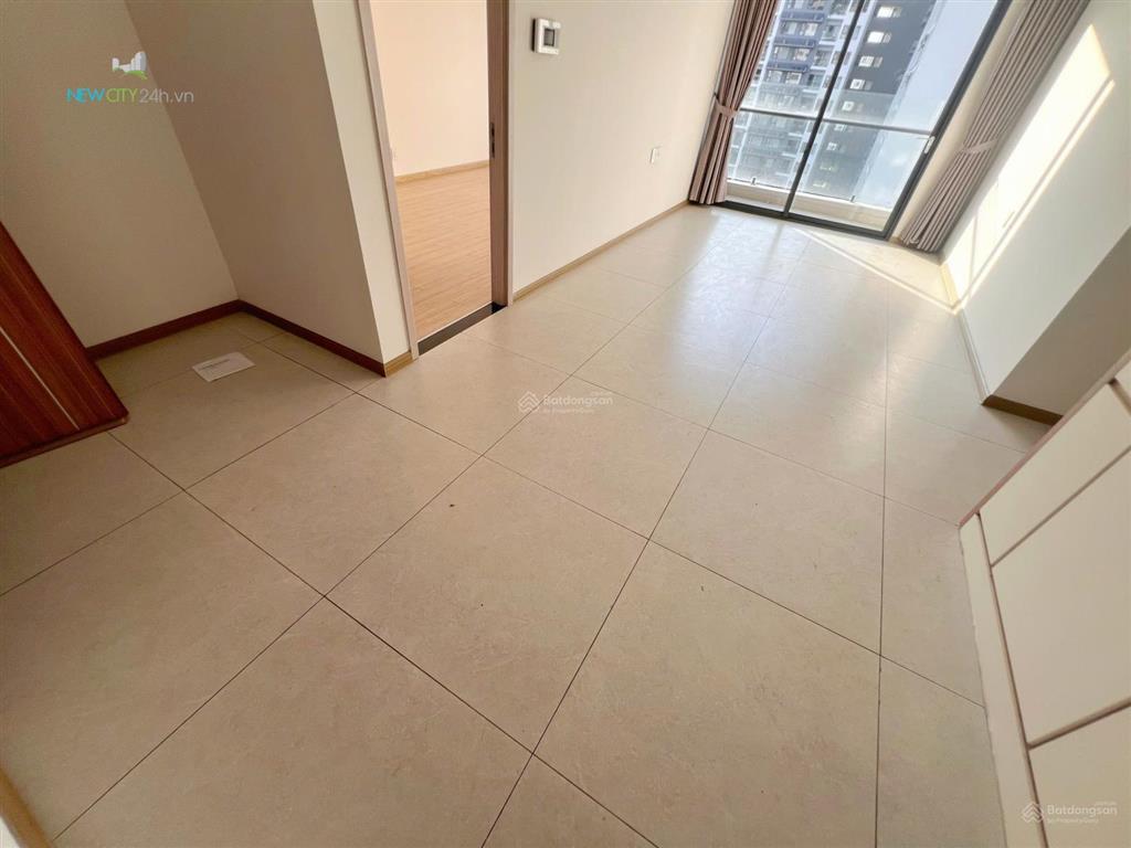 New city thủ thiêm | cho thuê 3pn ntcb  nhà trống, bếp toilet full, 4ml & rèm cửa