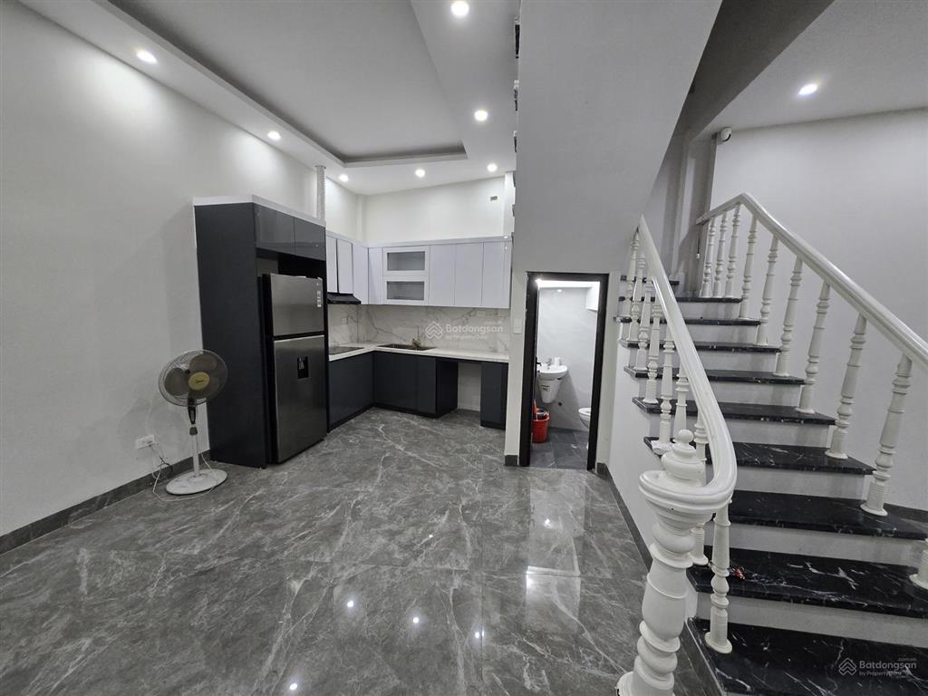 Bán nhà lô góc 2 mặt tiền rất mới 14,5 tỷ tại đường nguyễn văn cừ, ngọc lâm, long biên, hà nội