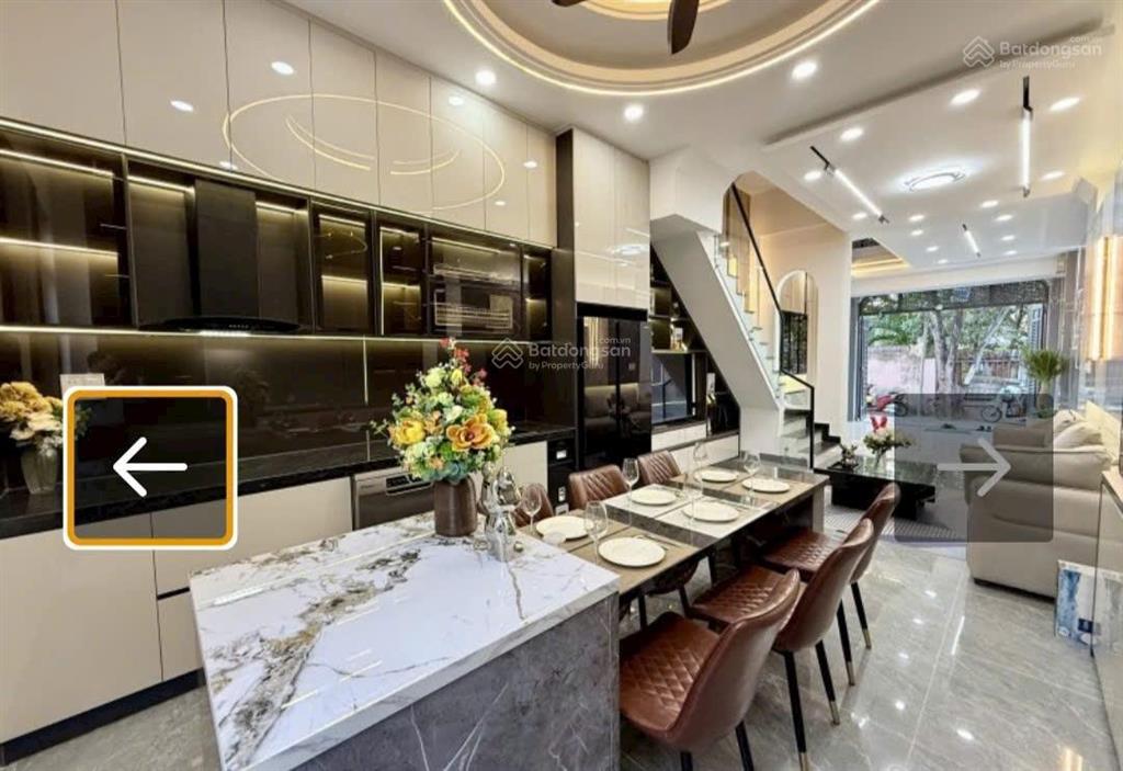 Chính chủ bán căn nhà mới đẹp an phú đông đường xe hơi 4 tầng 60m2 chỉ nhỉnh 6 tỷ