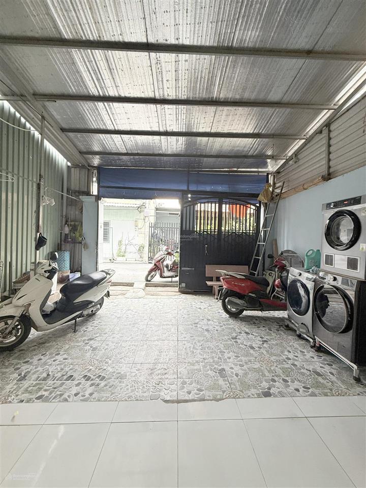 Bán căn nhà rẻ nhất khu vườn lài 107m2, đường xe hơi chỉ 5,99 tỷ