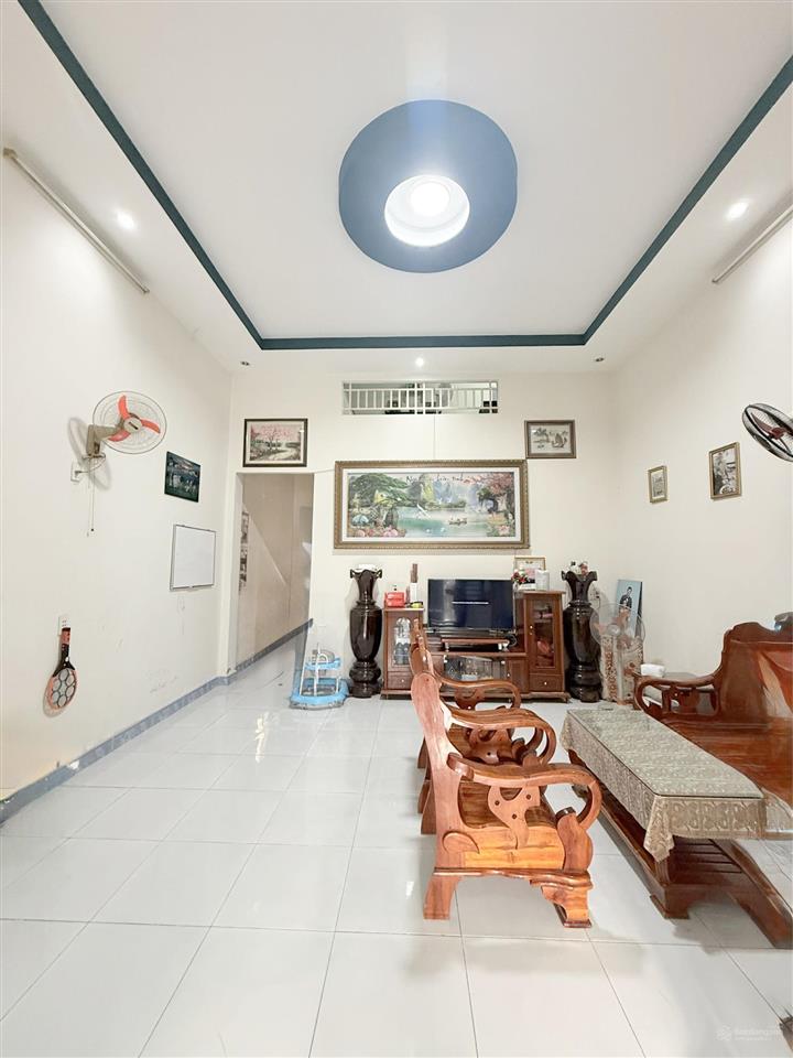 Bán căn nhà rẻ nhất khu vườn lài 107m2, đường xe hơi chỉ 5,99 tỷ