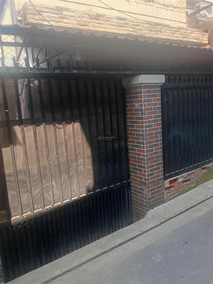 Bán căn nhà cũ 72m2 sát đường xe tải thạnh xuân 21