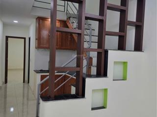 Bán căn nhà đẹp ngay cv phần mềm quang trung 55m2 chỉ nhỉnh 2 tỷ