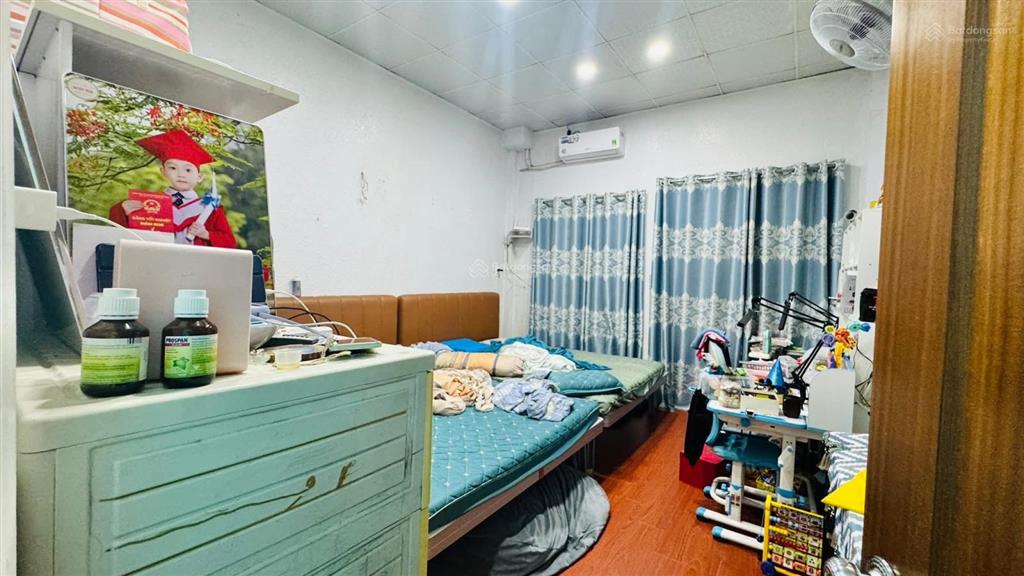 Bán căn nhà giá tham khảo tốt trong khu vực 46m² hẻm rộng rãi quận 12 chỉ nhỉnh 3 tỷ