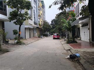 Nhà đẹp dân xây  4 tầng kiên cố  ô tô đỗ cửa  mới đẹp ở ngay, mt 5m 9.5 tỷ