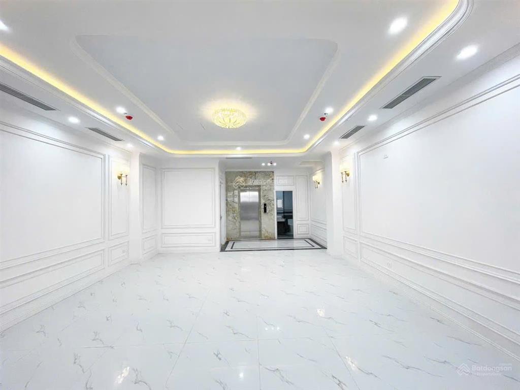 Tòa văn phòng 86m2 8t mt6m. tòa vp 8 tầng + 1 tầng hầm đường quang trung giá 41,8 tỷ