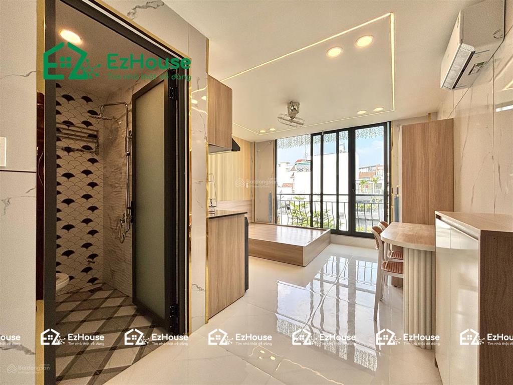 Khai trương dự án mới full nội thất có ban công ngay công viên làng hoa