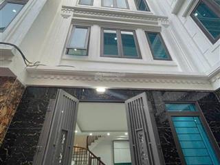 Bán nhà riêng tại đường ngọc hồi, 6,55ty vnd, 42 m2 đẹp, nhiều tiện ích chỉ với