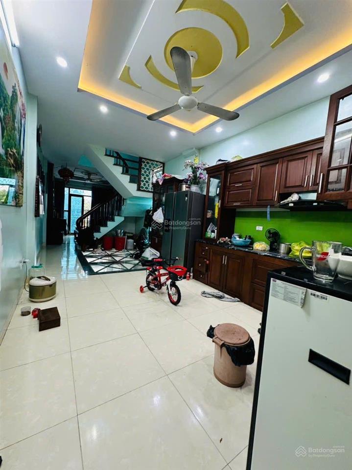 Bán nhà lô góc xã bích hoà, huyện thanh oai. kinh doanh đỉnh. nhà mới đẹp. dt 54m2 5 tầng 14,7 tỷ