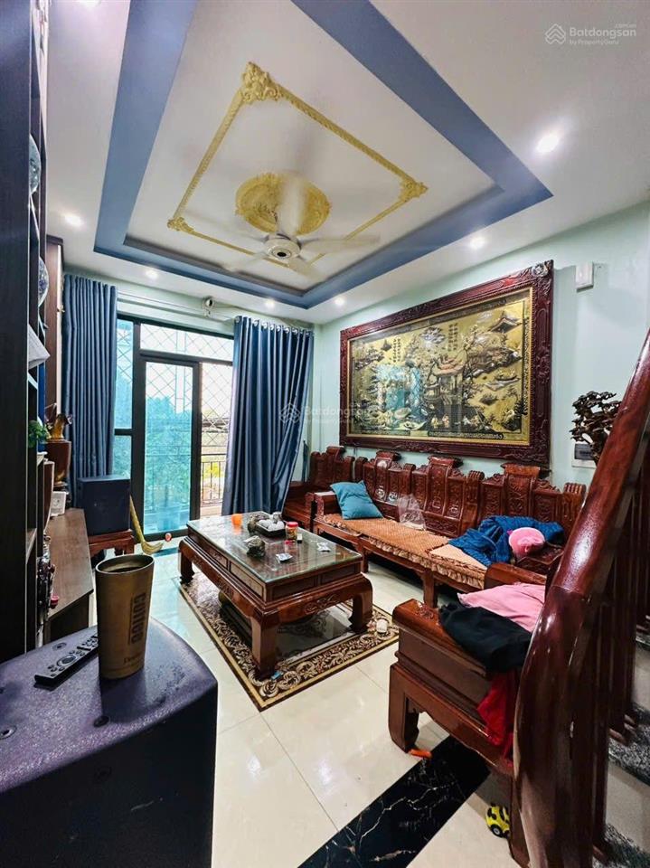 Bán nhà lô góc xã bích hoà, huyện thanh oai. kinh doanh đỉnh. nhà mới đẹp. dt 54m2 5 tầng 14,7 tỷ