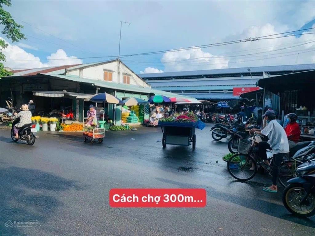 Kẹt tiền bán gấp 254m2 đất thổ cư mt đường nhựa sổ riêng ngay kcn hoạt động nhộn nhịp. giá 470tr