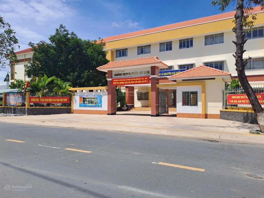 Kẹt tiền bán gấp 254m2 đất thổ cư mt đường nhựa sổ riêng ngay kcn hoạt động nhộn nhịp. giá 470tr