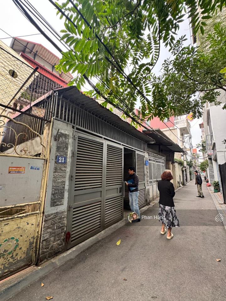 Bán đất tặng nhà 3 tầng ngọc thuỵ  oto ngủ  mặt ngõ thông thẳng tắp gần phố