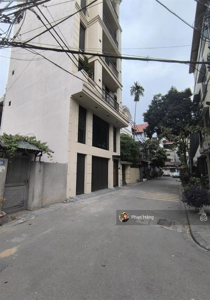 Bán nhà phân lô vip lâm hạ  sát công viên  gần trường quốc tế bệnh viện tâm anh  dân trí cao