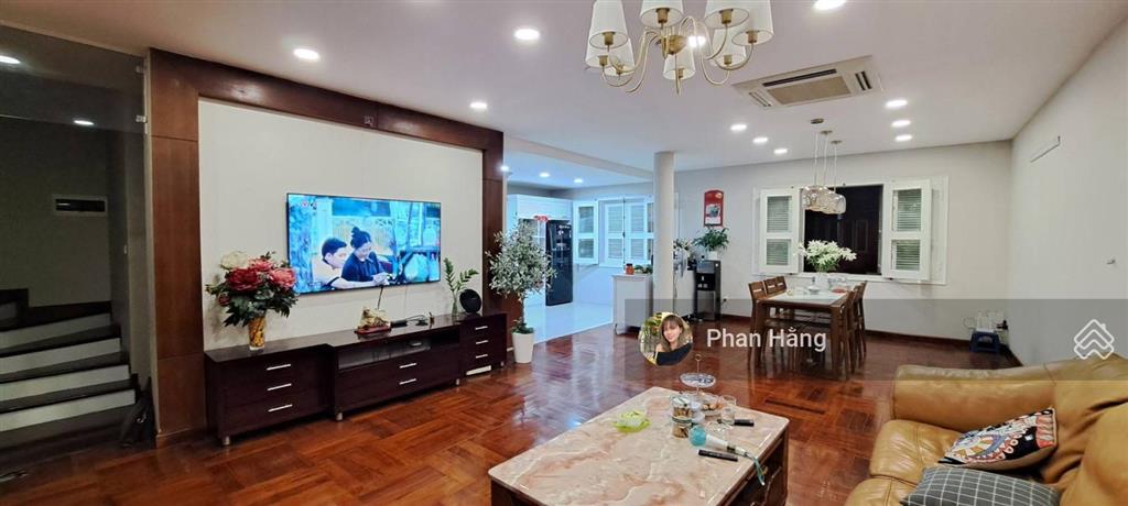 Bán nhà lâm hạ  phân lô vỉa hè kinh doanh  vị trí cực vip  mặt tiền rộng  giá đầu tư