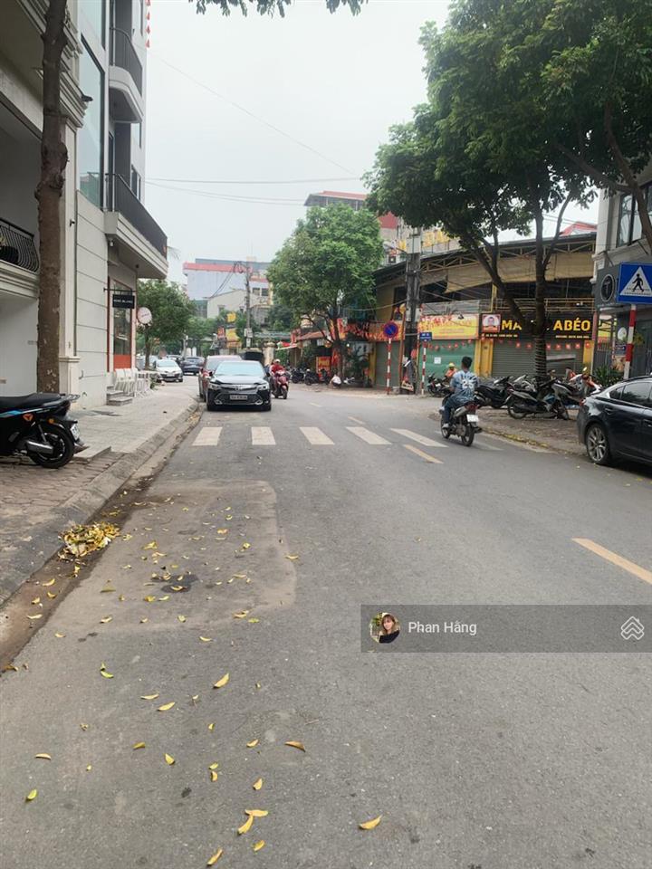 Bán nhà mặt phố ái mộ  vỉa hè kinh doanh  khu vực sầm uất dân trí cao tt long biên