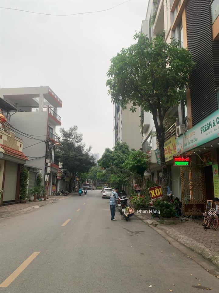 Bán nhà mặt phố ái mộ  vỉa hè kinh doanh  khu vực sầm uất dân trí cao tt long biên