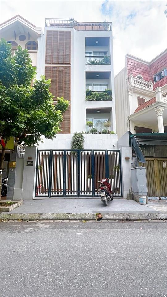 Bán biệt thự nhà vườn kđt việt hưng  5t thang máy xịn  mới hoàn thiện hơn năm  vị trí siêu đẹp