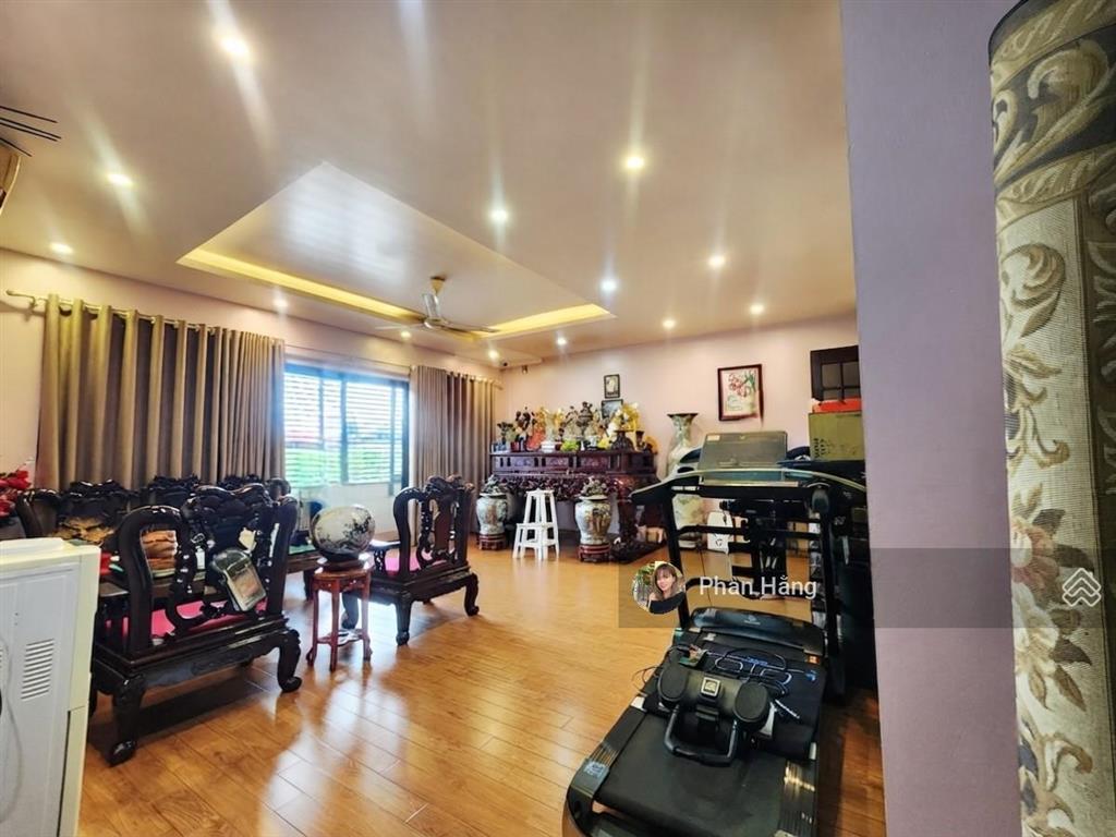 Bán nhà mặt phố cổ linh  130m2 mt khủng 12m  vỉa hè rộng  kinh doanh dòng tiền  giữ tài sản