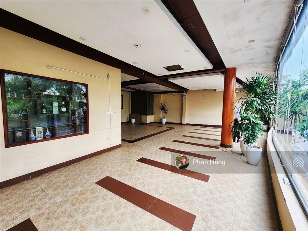 Bán nhà mặt phố cổ linh  130m2 mt khủng 12m  vỉa hè rộng  kinh doanh dòng tiền  giữ tài sản