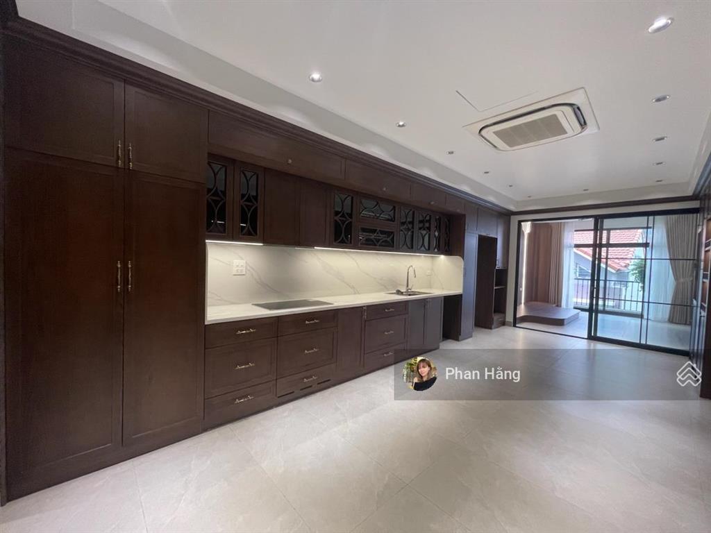 Bán nhà hoàng như tiếp  nhà mới xây độc lập 6t thang máy  mặt ngõ thông  20m ra mặt phố