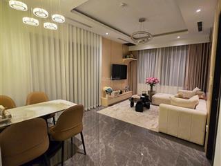 Chính chủ gửi bán căn 3n2wc full nội thất mới tinh ngay cạnh vành đai 1 (đê la thành), vận hành 5*