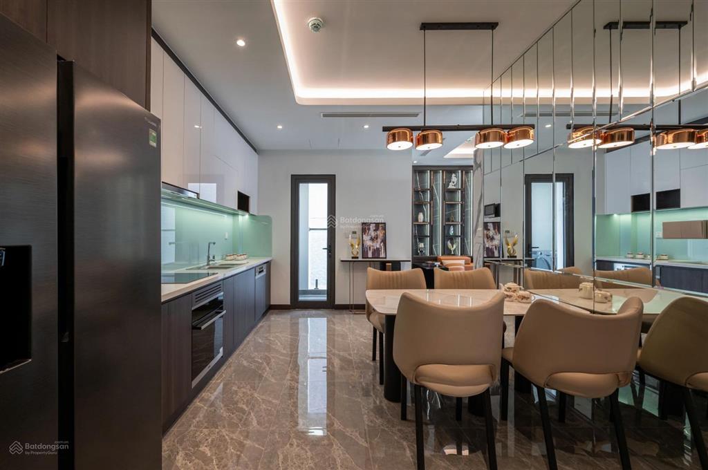 Cần bán nhanh căn góc 1208  64m2 tại dự án gloria full nội thất đẹp.