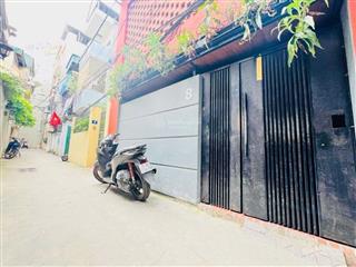 Thông số vàng  toà dịch vụ  giáp bát  2 mặt thoáng vĩnh viễn  102m2  270 triệu/m²