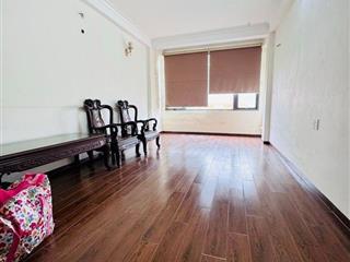 Bán nhà dân xây  6 tầng 45m2  ô tô đỗ cửa  đền lừ  giá đầu tư