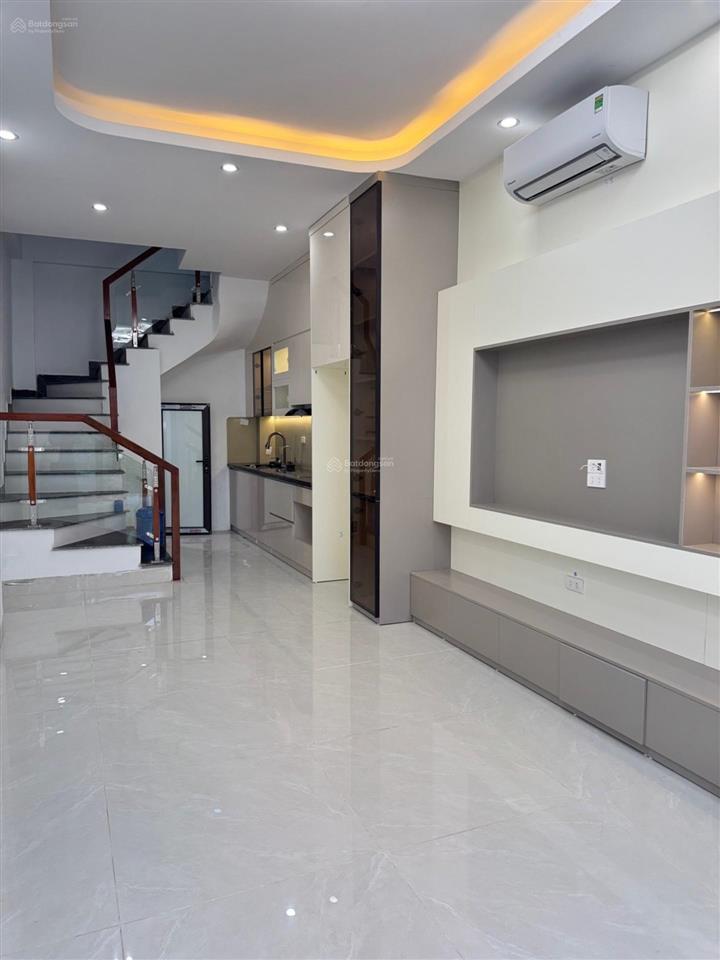 Tài chính nhỉnh 7 tỷ nhà mới  trung tâm phúc lợi  full nội thất