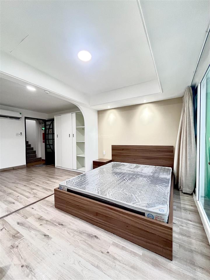 Khai trương studio balcony + mgr quận phú nhuận gần ẩm thực phan xích long  bờ kè trường sa