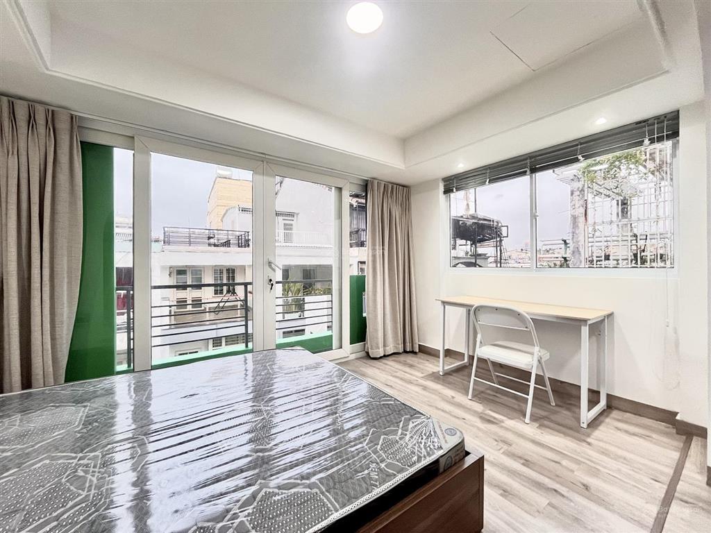 Khai trương studio balcony + mgr quận phú nhuận gần ẩm thực phan xích long  bờ kè trường sa