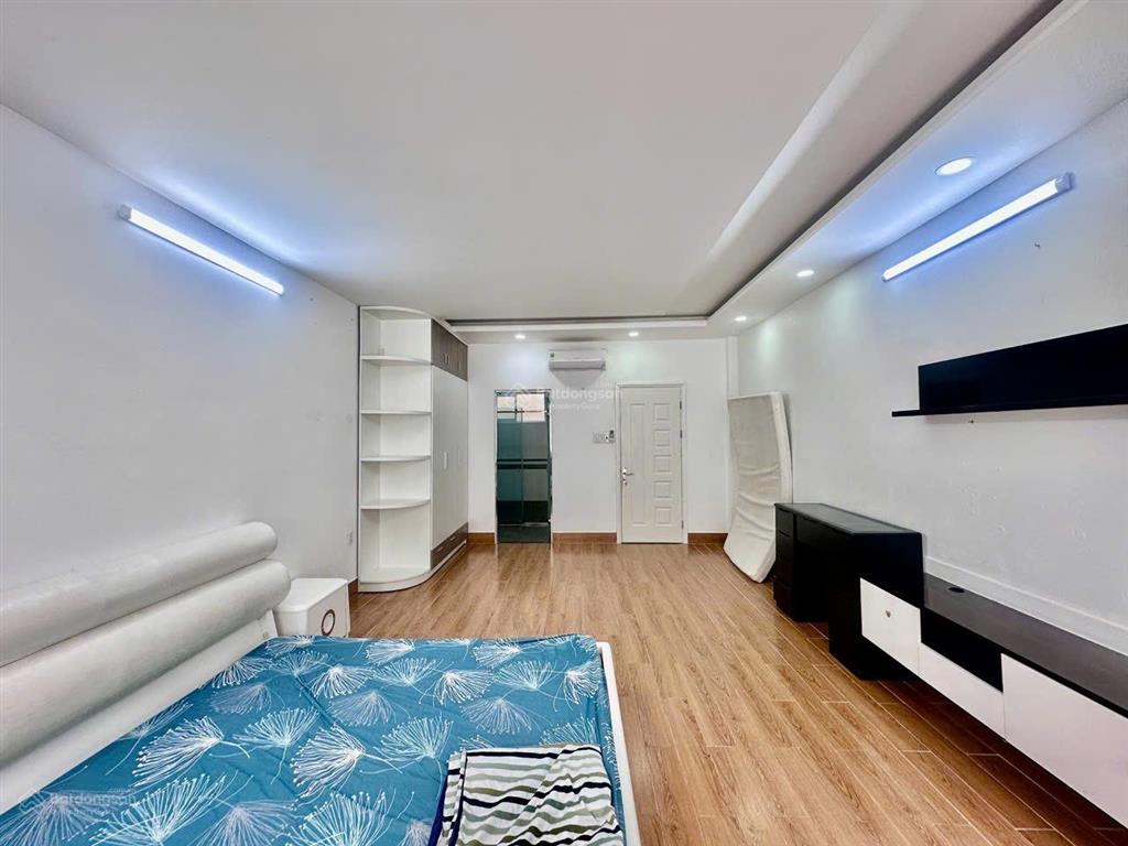 Studio balcony + mgr 50m2 ngay đường phan đăng lưu gần ẩm thực phan xích long  ngã tư phú nhuận