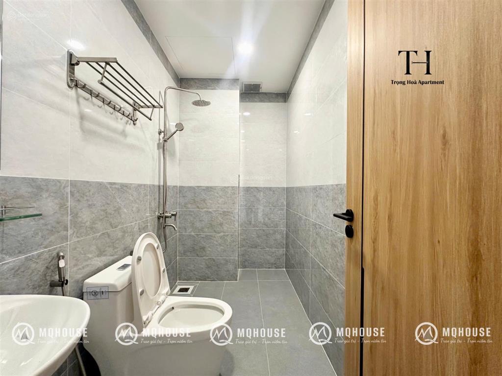 2pn1wc  full nội thất  đường huỳnh văn bánh gần bờ kè trường sa  cầu lê văn sỹ phú nhuận