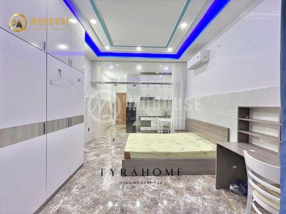 Căn hộ 1pn balcony  thang máy tại phan đình phùng gần cầu kiệu  bợ kè trường sa ngã tư phú nhuận