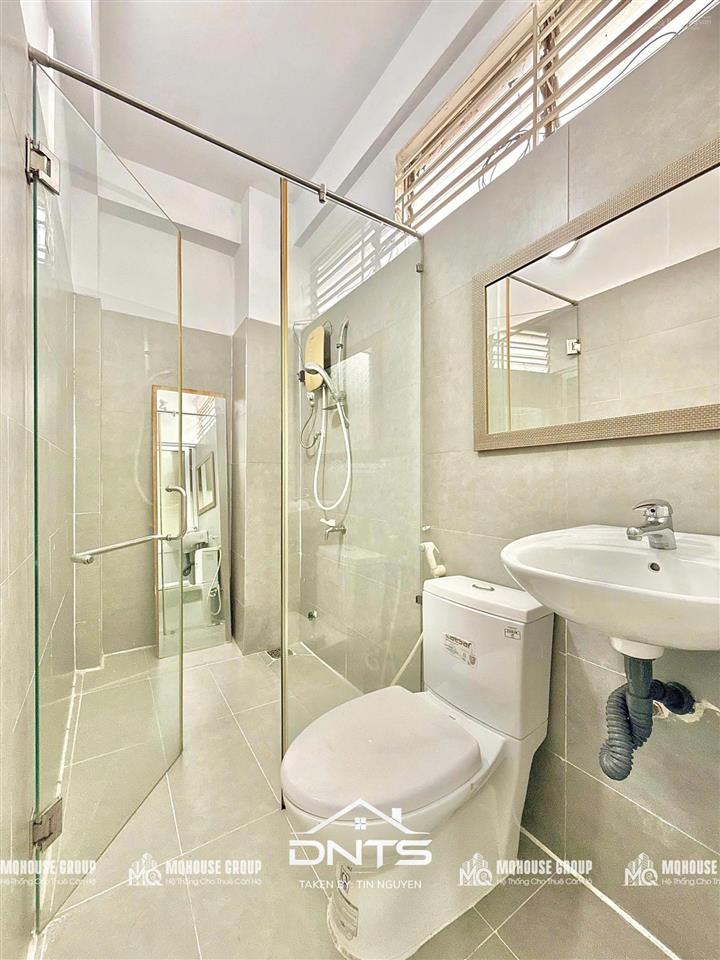 1pn balcony, giặt riêng tại trần quang khải, công viên lê văn tám, bờ kè hoàng sa quận 1