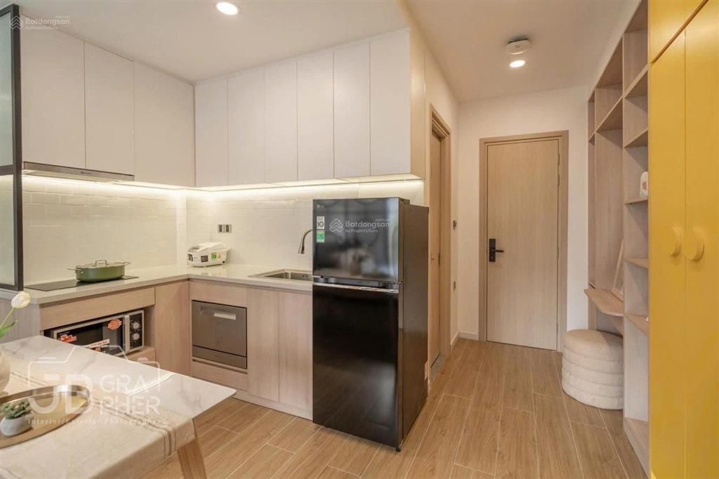 Căn hộ 1pn balcony  thang máy phan xích long, phú nhuận gần bờ kè hoàng/trường sa, tiện đi quận 1