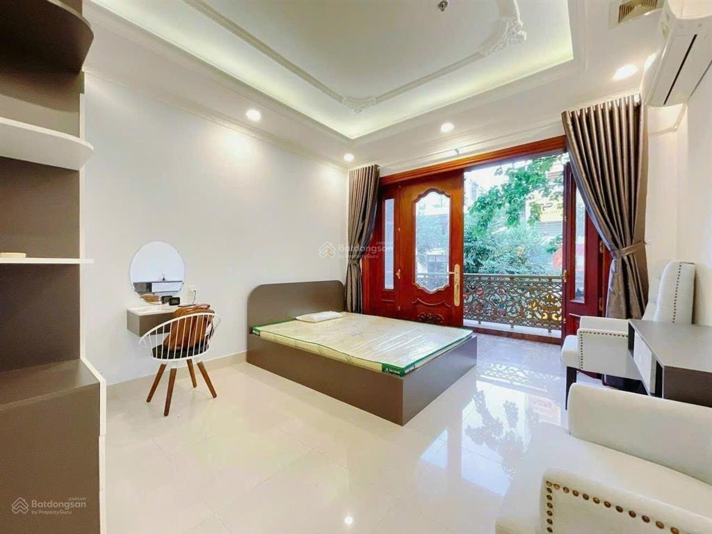 Cho thuê 1pn balcony + mgr đường trần quang khải quận 1, gần cầu hoàng hoa thám, nhà thờ tân định