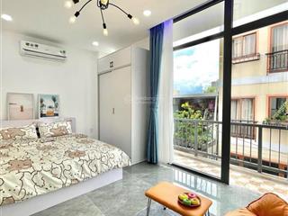 Căn hộ 1pn balcony  giặt riêng  thang máy ngay bờ kè hoàng sa/trường sa, cầu điện biên phủ quận 1