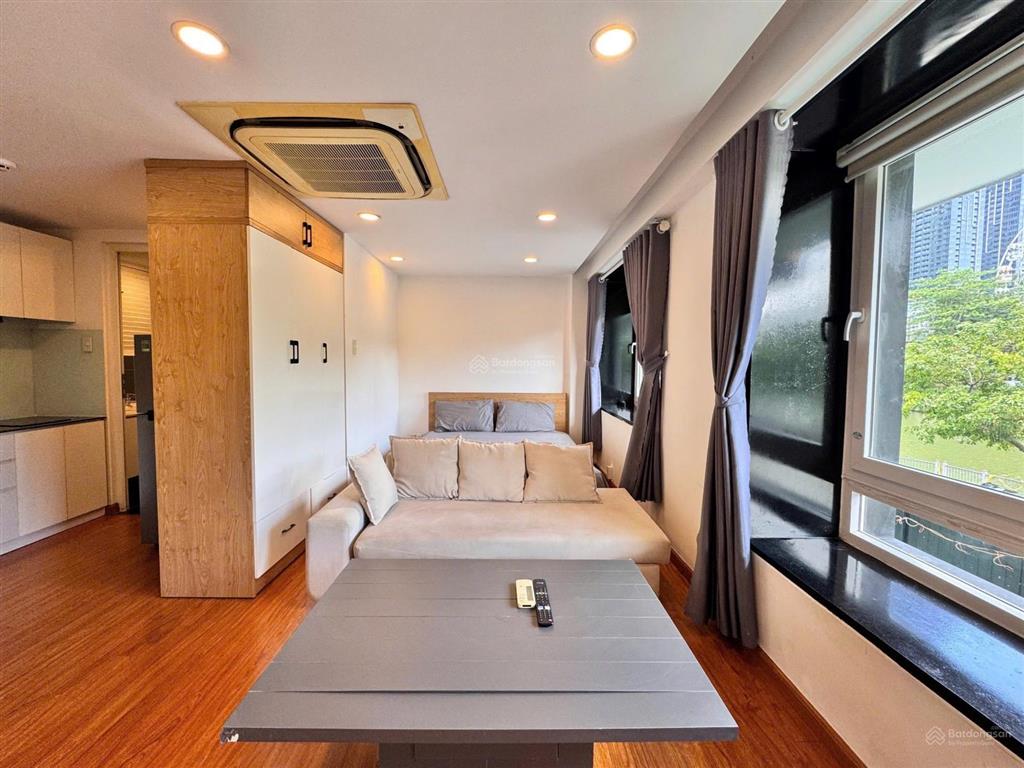 Căn hộ studio cửa sổ view bờ kè trường sa gần cầu thị nghè, thảo cầm viên, vinhomes bason quận 1