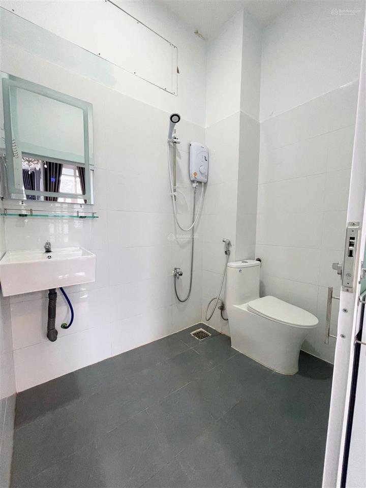 1pn bancon nguyễn thị minh khai gần cầu thị nghè, thảo cầm viên, đài truyền hình đa kao quận 1