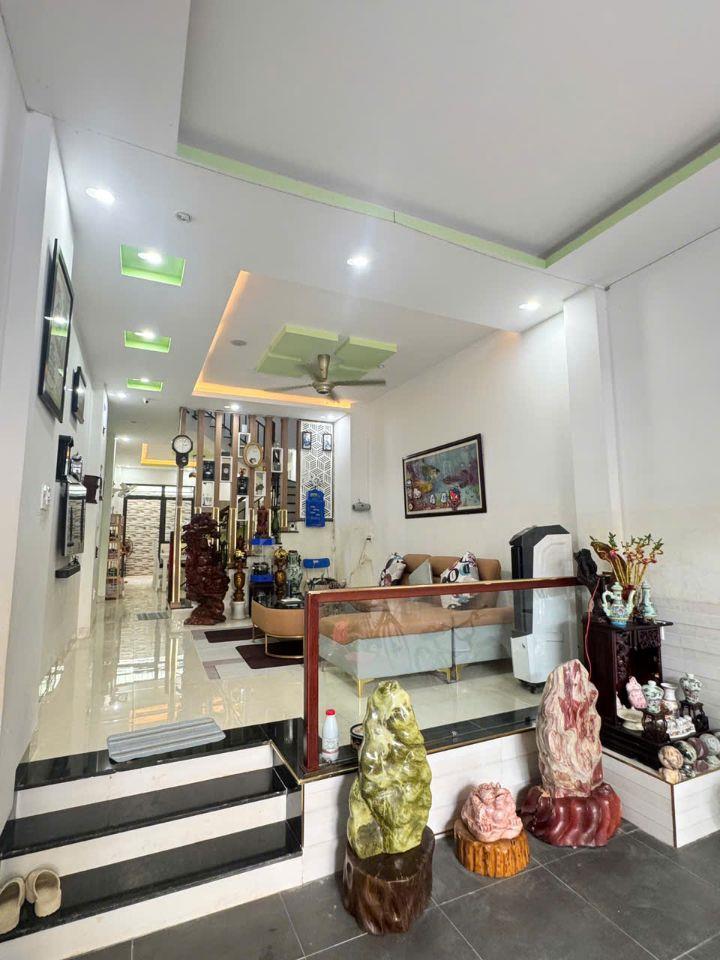 Bán nhà 3 Tầng TĐC Vĩnh Điềm Trung , Nha Trang giá chỉ 8 tỷ 3 