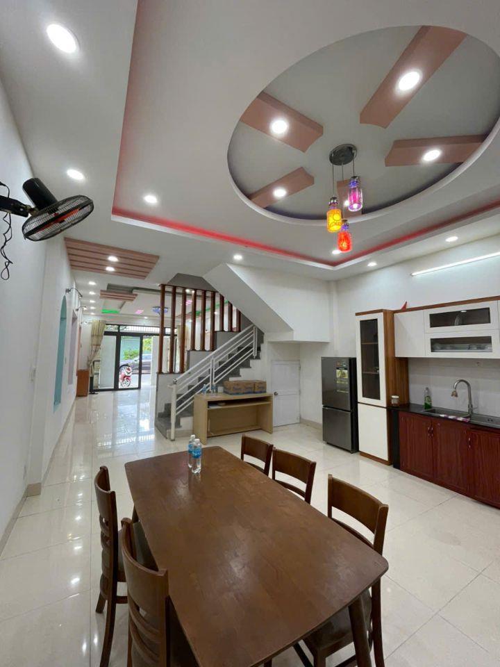 CHO THUÊ NHÀ KĐT PHƯỚC LONG A - ĐƯỜNG VƯƠNG THỪA VŨ 