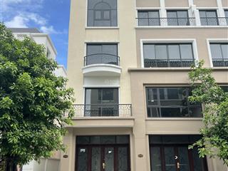 Bán căn xẻ khe 91m2 hoàn thiện 2 tầng sẵn sổ giao dịch nhanh giá 12,5 tại khu cọ xanh vin 2